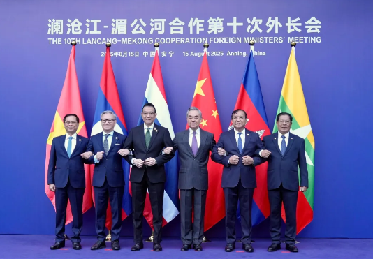 1b9523fa3867e156ab68e04143110acc.png 1b9523fa3867e156ab68e04143110acc.png