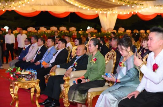 b7e793c47fe80e6e8842782393a3e990.png b7e793c47fe80e6e8842782393a3e990.png